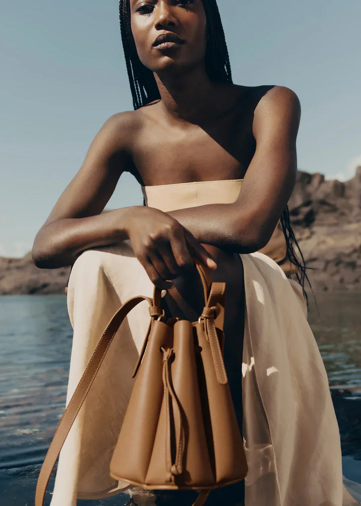 Avellie Polène Numéro Huit | Genuine leather and minimalist design