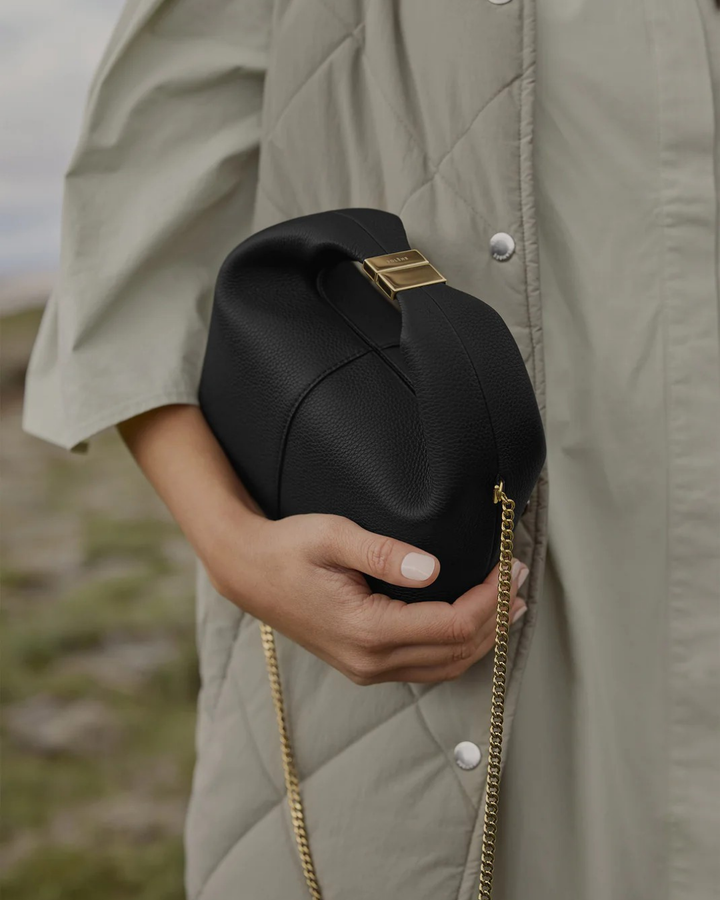 Avellie Poléne Bren Leather Bag | Elegant and Functional Everyday Accessory