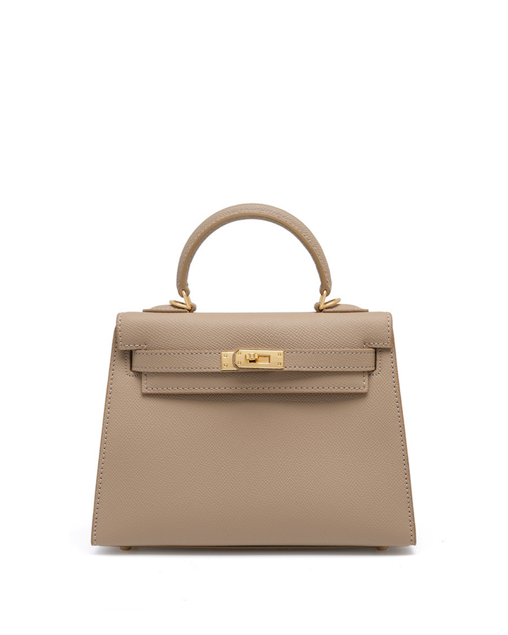 Avellie Classic Allure genuine leather bag | Elegance with gold accessories