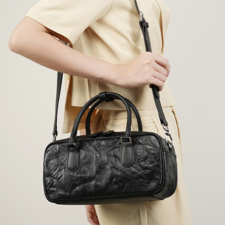 Avellie Redefine Texture Lux Bag | Elegant and functional details