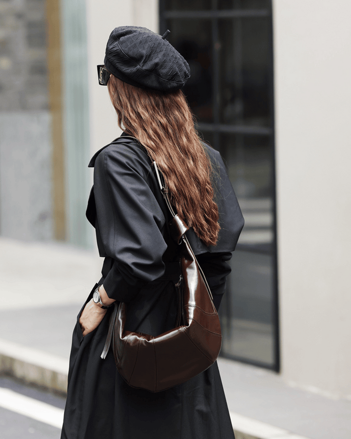 Avellie Banana Curve Lux Leather bag | For everyday use and elegance