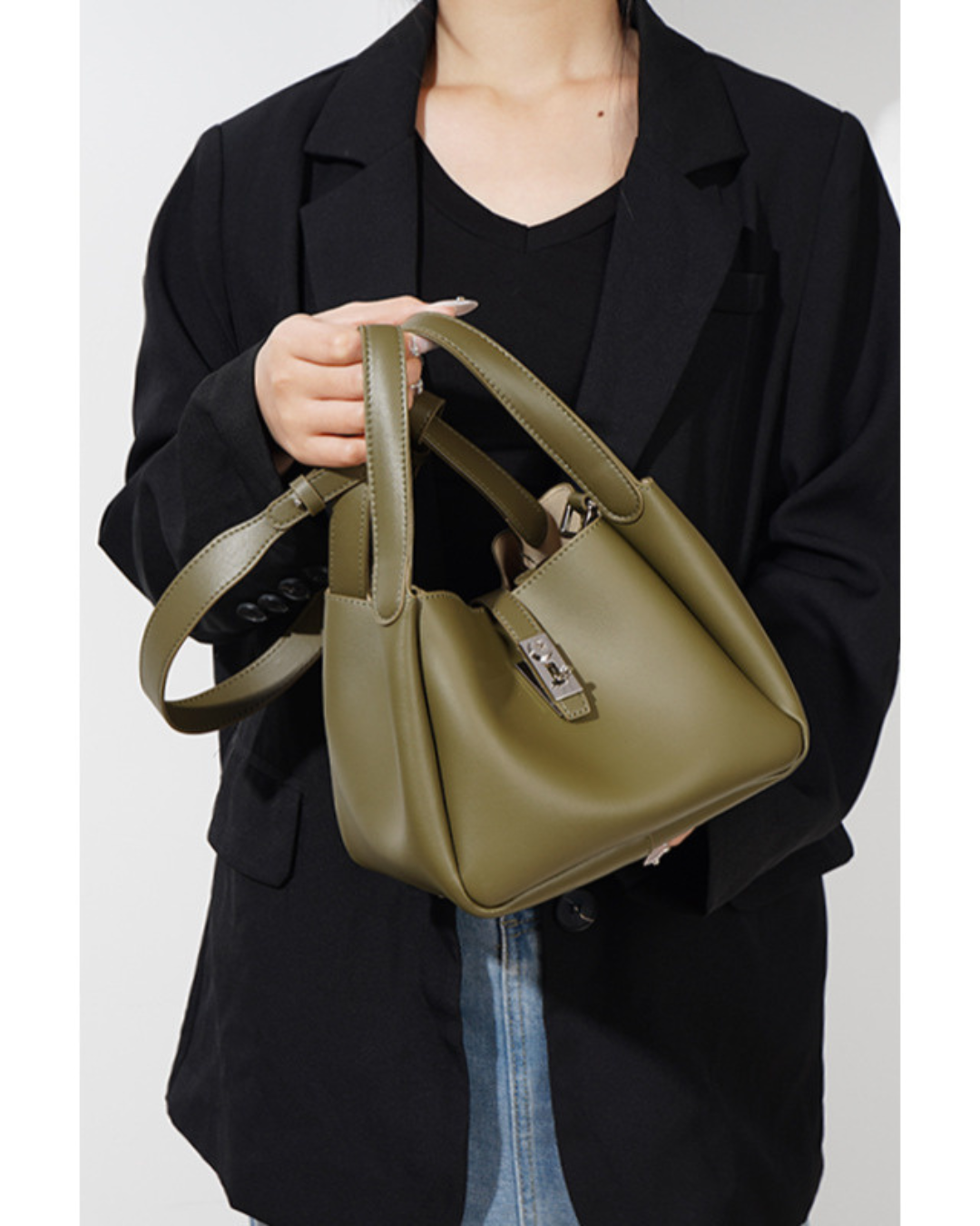 Avellie Lotus Handbag and Shoulder Bag | Modern and Elegant Design