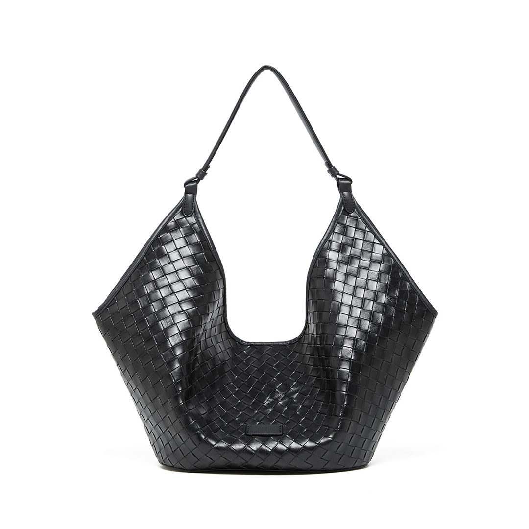 Avellie Braide Élégante Hobo Bag | Spacious and elegant design