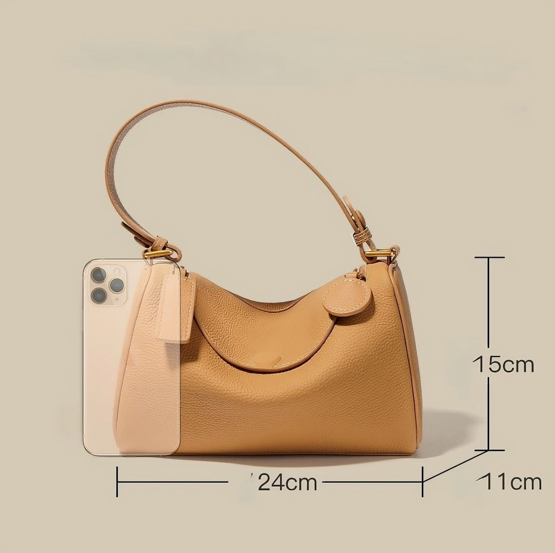 Avellie Petite Hobo Lux Bag | Comfortable and elegant look
