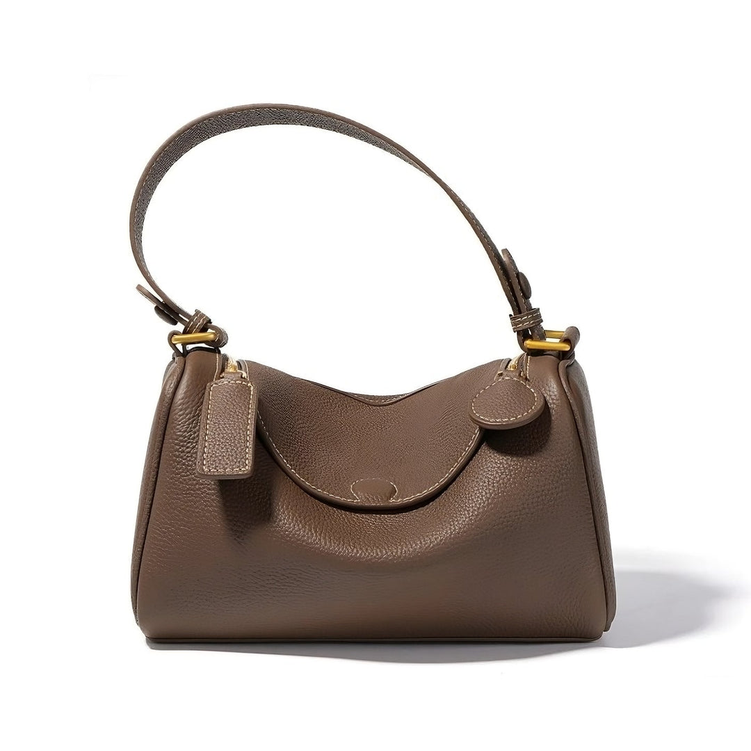 Avellie Petite Hobo Lux Bag | Comfortable and elegant look