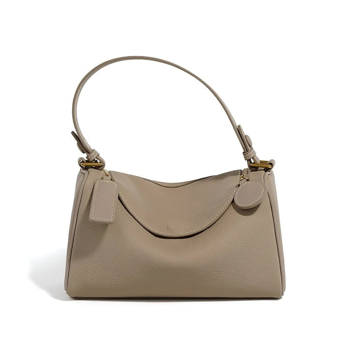 Avellie Petite Hobo Lux Bag | Comfortable and elegant look