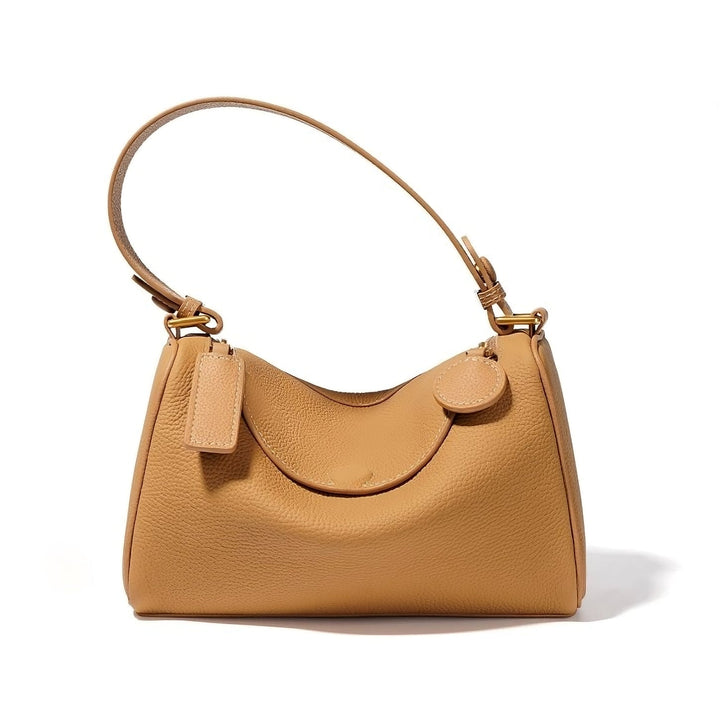 Avellie Petite Hobo Lux Bag | Comfortable and elegant look