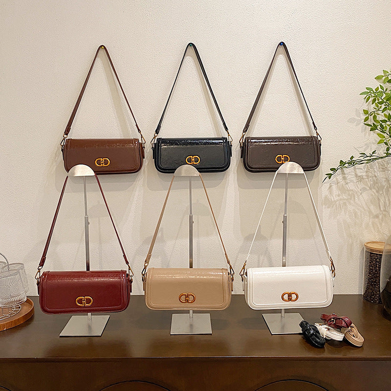 Avellie Luxury Rugan shoulder bag by V&