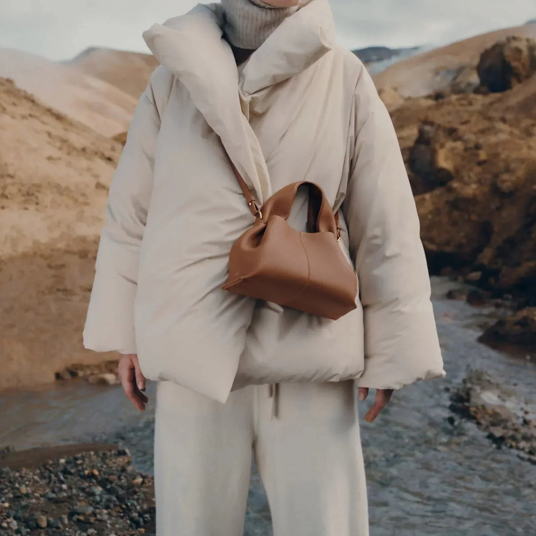 Avellie Polène Numéro Mini Leather Bag | Elegant and Compact Design