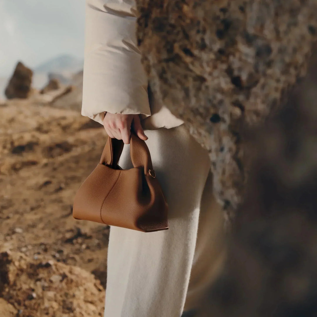 Avellie Polène Numéro Mini Leather Bag | Elegant and Compact Design