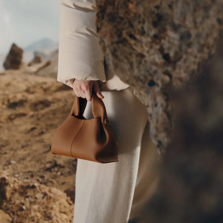 Avellie Polène Numéro Mini Leather Bag | Elegant and Compact Design
