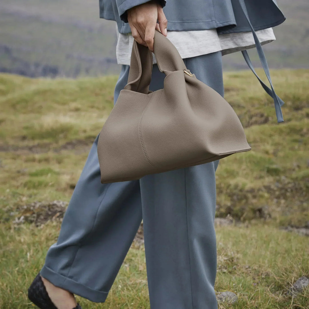 Avellie Polène Numéro Mini Leather Bag | Elegant and Compact Design