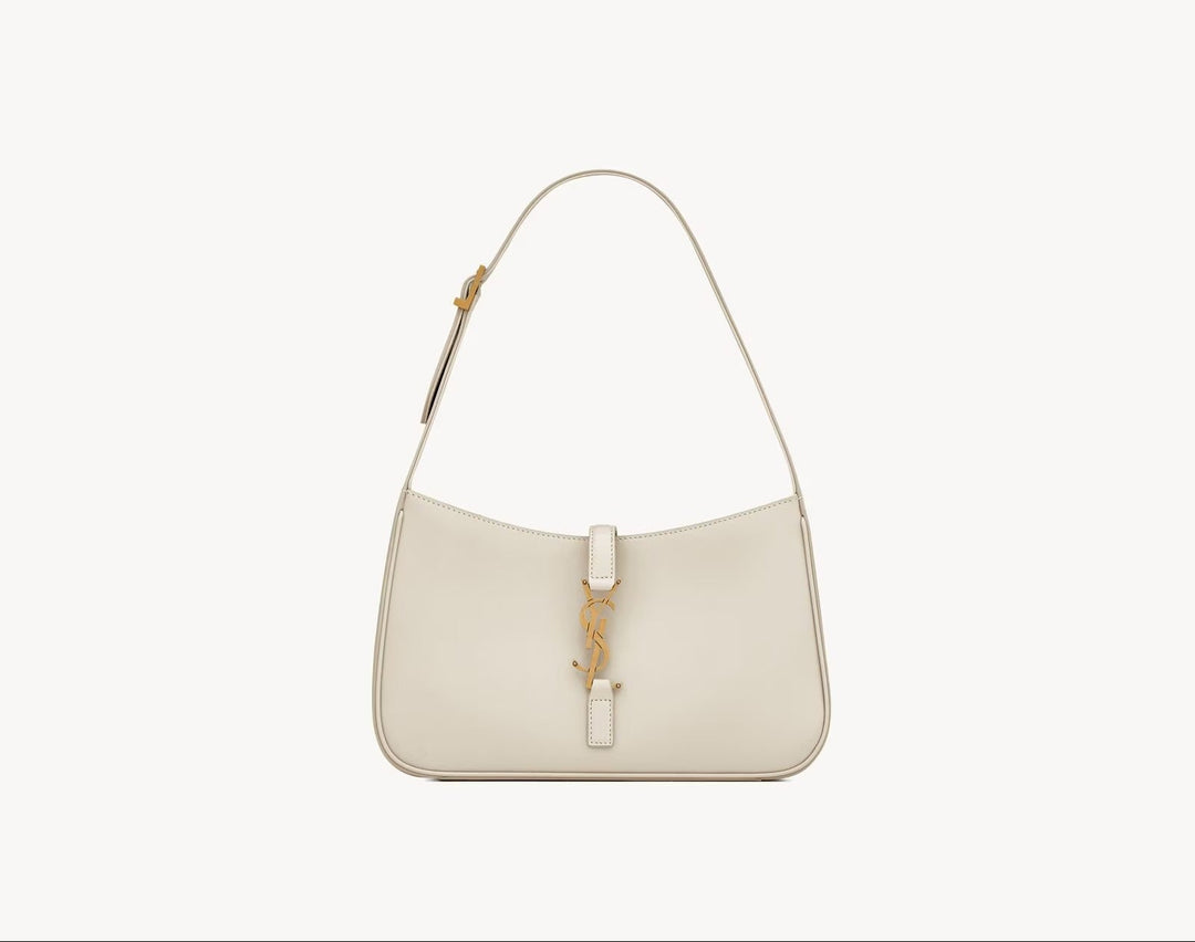 Avellie YSL Le 5 À 7 Supple Small Shoulder Bag