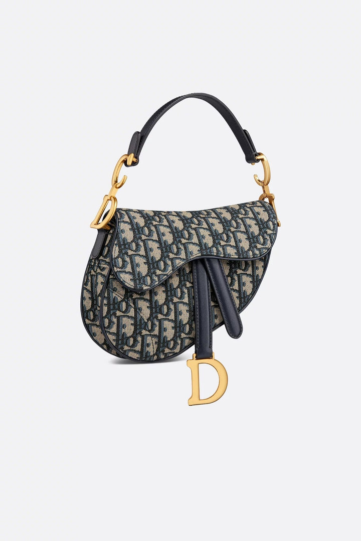 Avellie Dior Saddle Shoulder Bag - Modern design