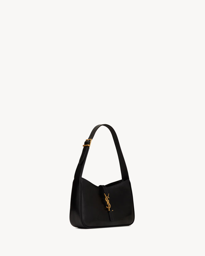 Avellie YSL Le 5 À 7 Supple Small Shoulder Bag