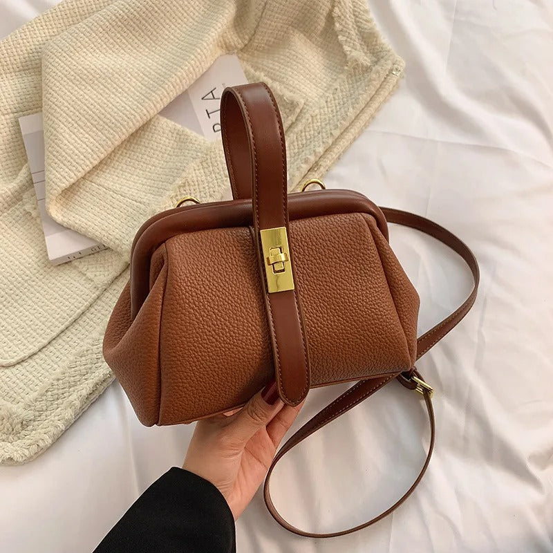 Avellie Modern luxury leather bag | Elegant and modern design