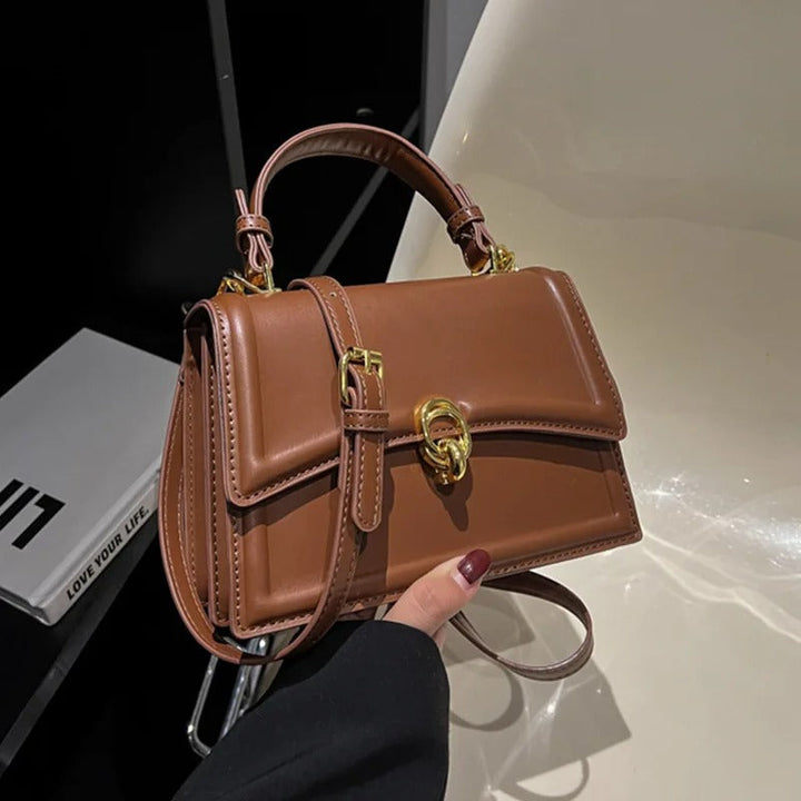 Avellie Elegant leather bag | Modern and refined design