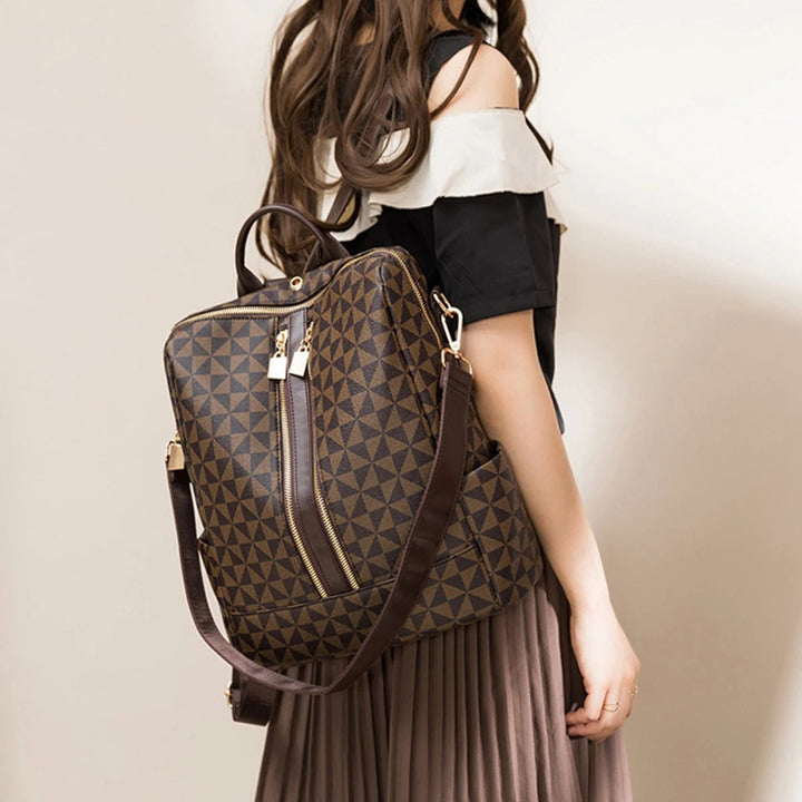 Avellie Elegant minimalist backpack | Classic and elegant design