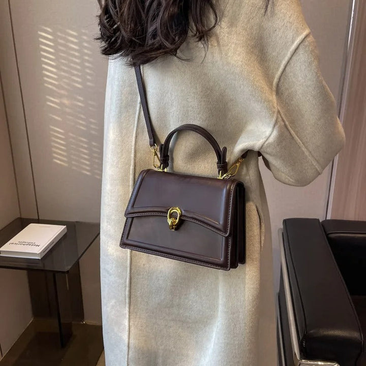 Avellie Elegant leather bag | Modern and refined design