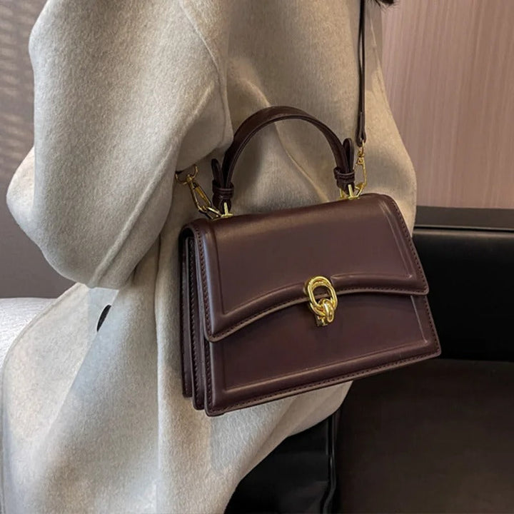 Avellie Elegant leather bag | Modern and refined design