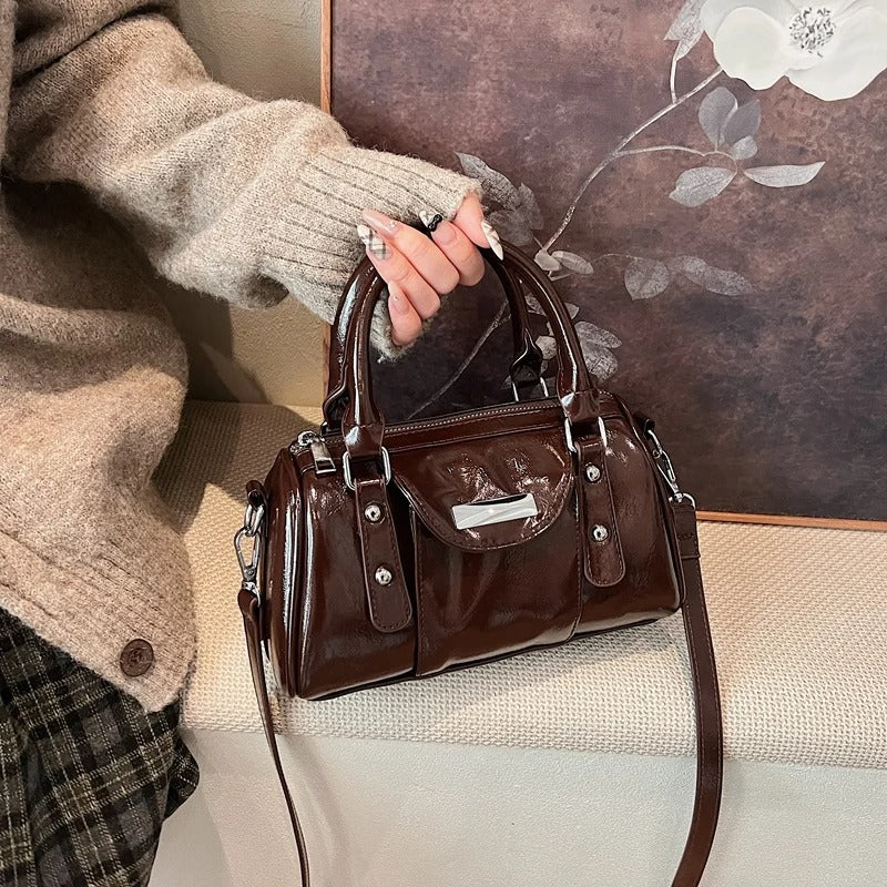 Avellie Modern luxury leather bag | Elegant and modern design