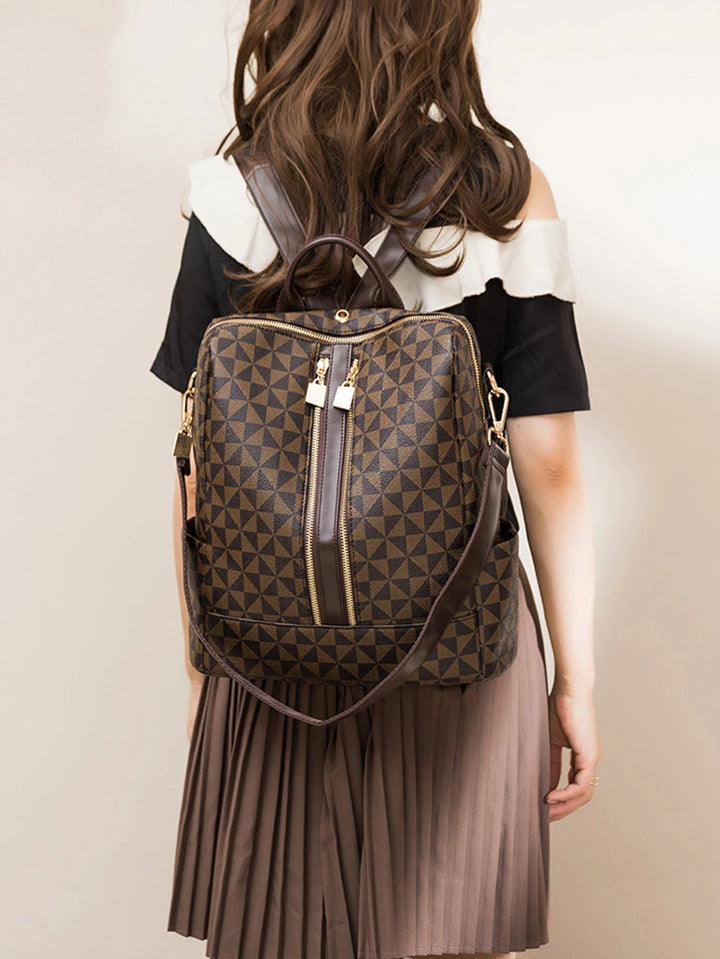 Avellie Elegant minimalist backpack | Classic and elegant design