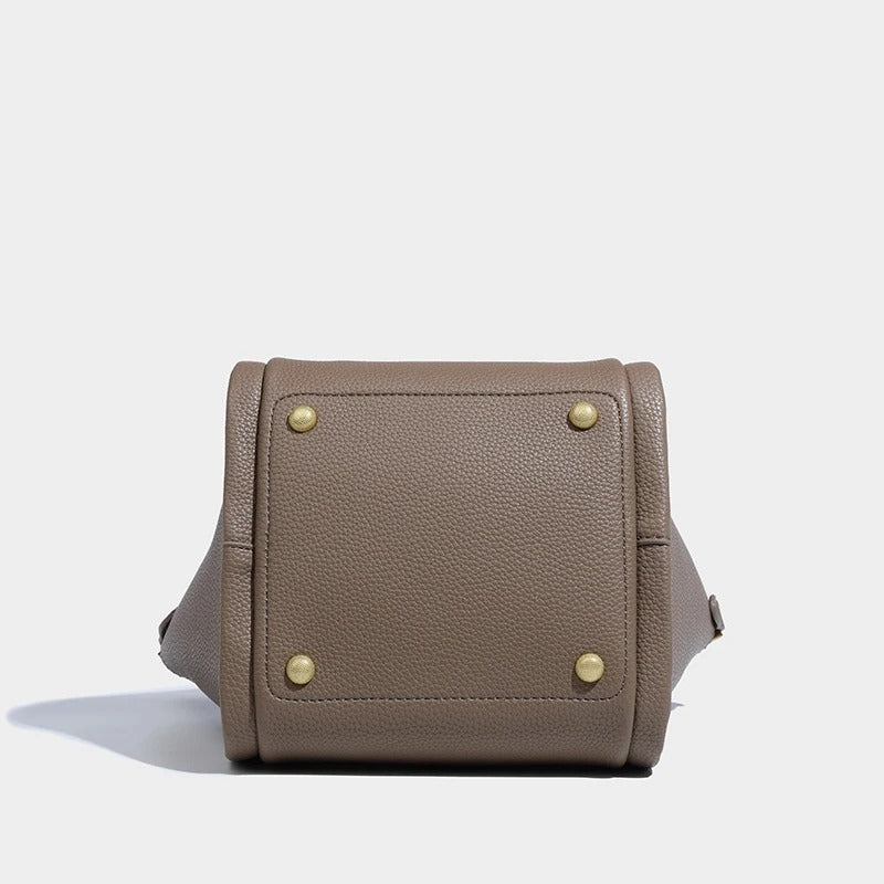 Avellie Song Bag | Elegant and luxurious design