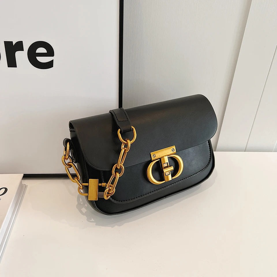 Avellie Luxury leather shoulder bag | Elegant and timeless design