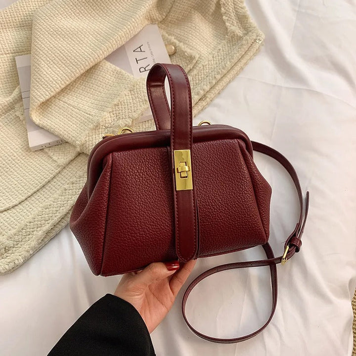 Avellie Modern luxury leather bag | Elegant and modern design