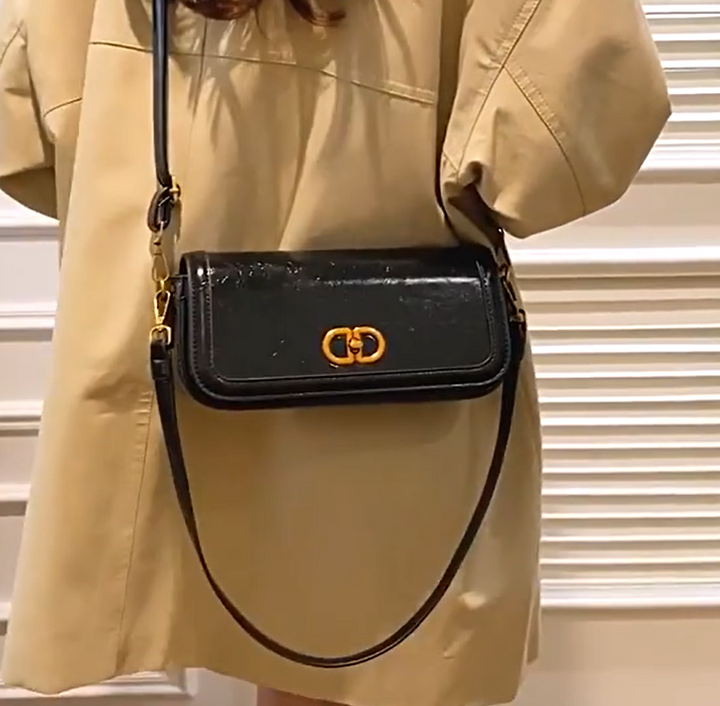Avellie Luxury Rugan shoulder bag by V&