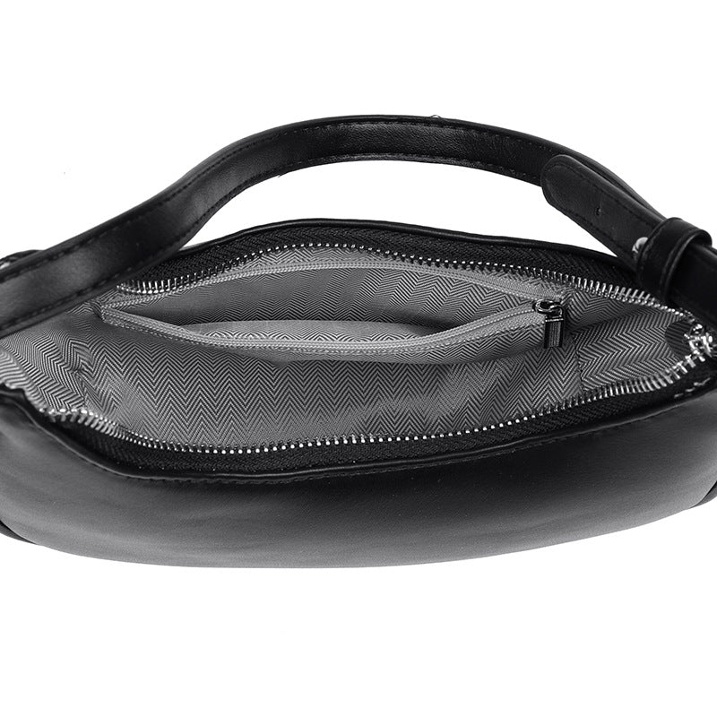 Avellie Half-moon shaped leather bag | Modern design with adjustable shoulder strap